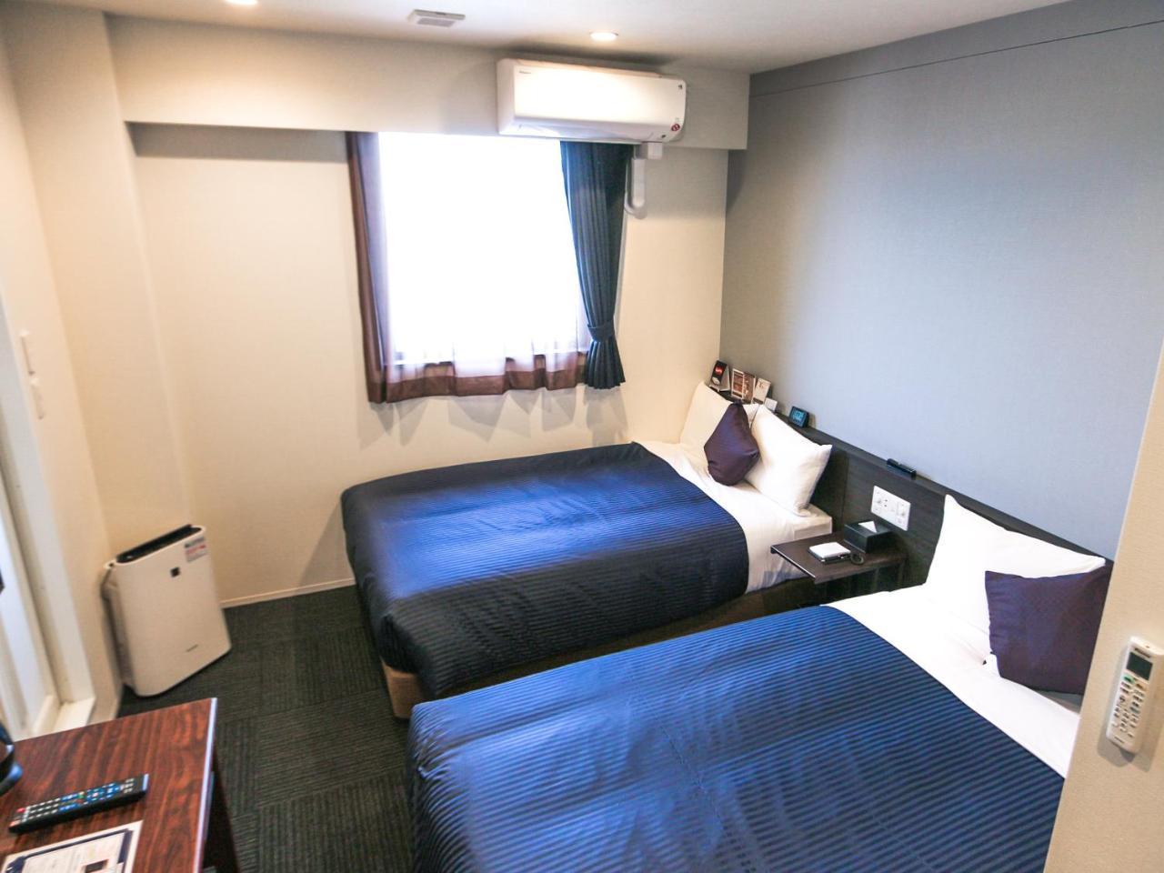 Hotel Livemax Tokyo Ayase-Ekimae Esterno foto