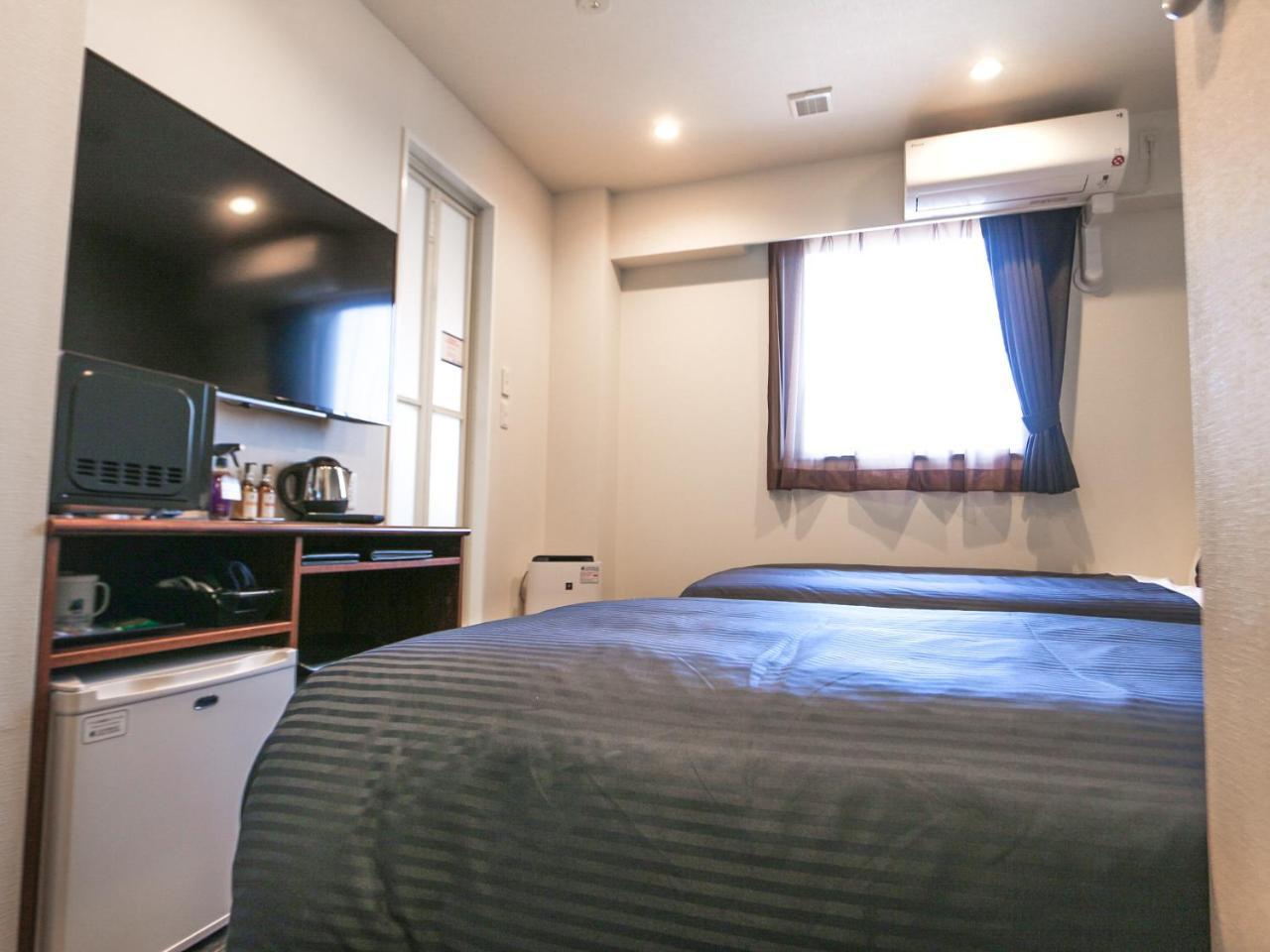 Hotel Livemax Tokyo Ayase-Ekimae Esterno foto